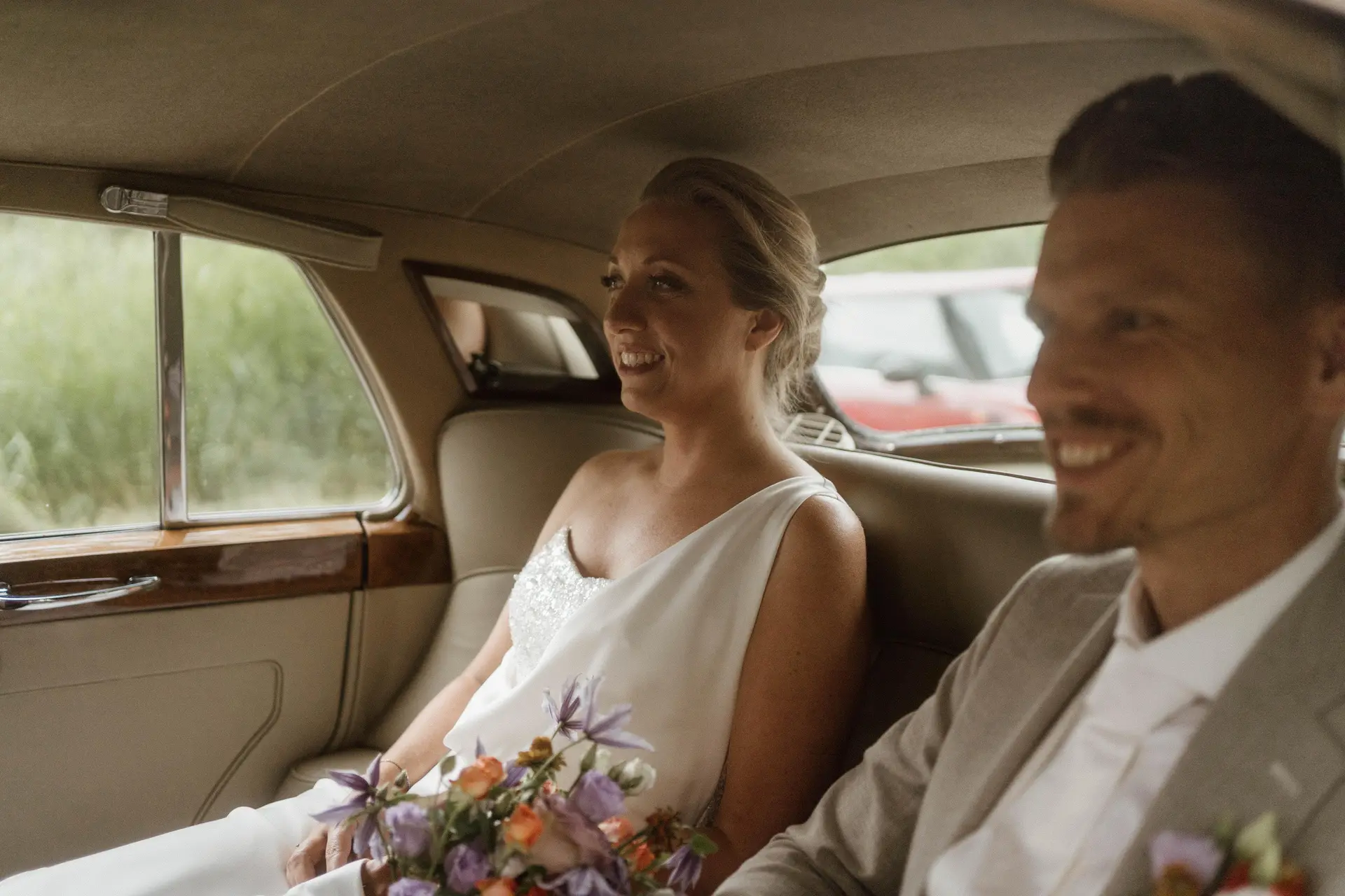 Rolls-Royce Silver Cloud Top staat met chauffeur