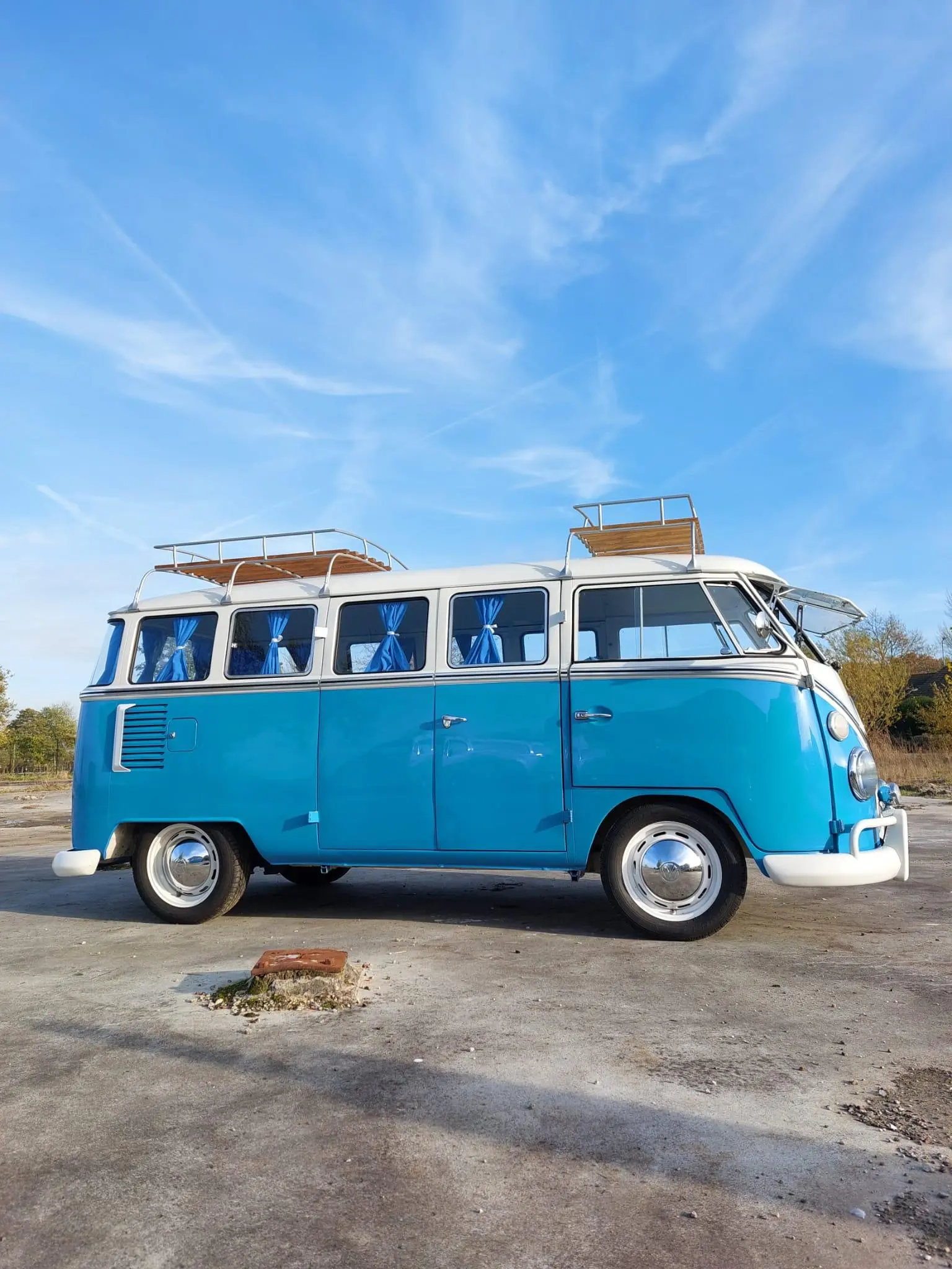 Volkswagen T1 Blue Lagoon