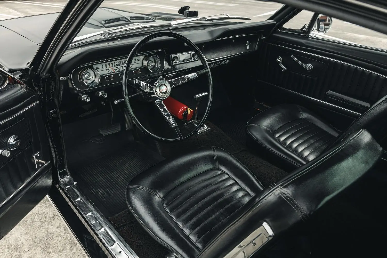 Ford Mustang Fastback 1965 V8
