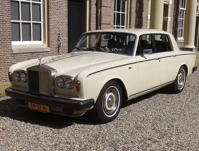 Rolls-Royce Silver Shadow II