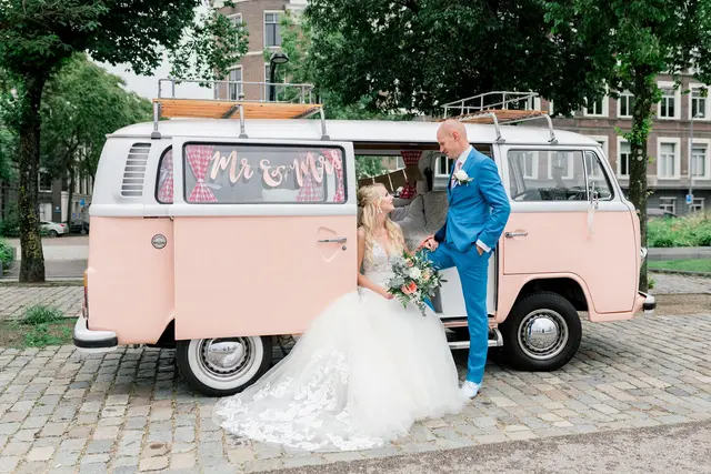 Volkswagen T2 Miss Peach