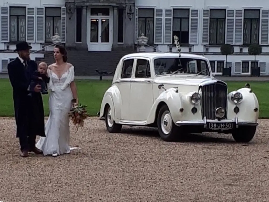 Bentley MK VI 1953