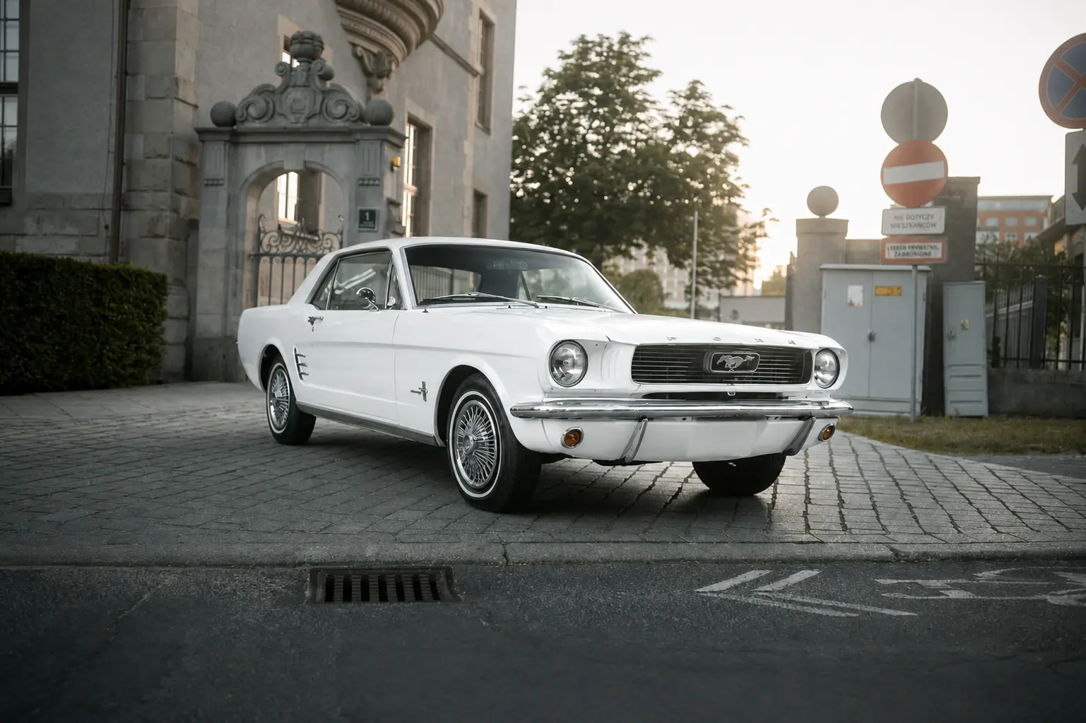 Ford Mustang 1966 Wit&Rood Automaat