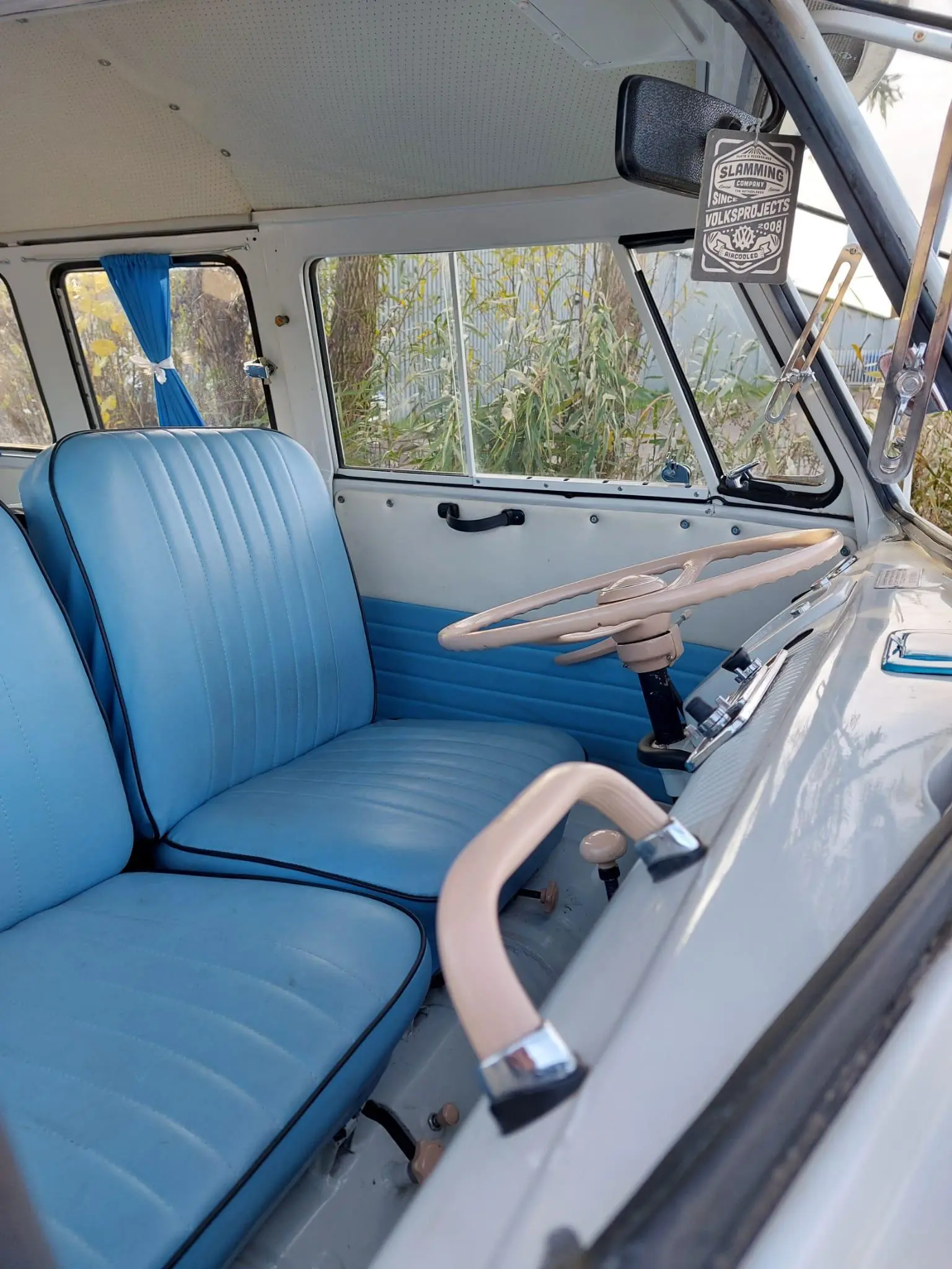 Volkswagen T1 Blue Lagoon