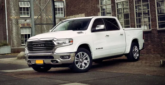 Dodge Ram 1500 Longhorn 5.7 Hemi V8