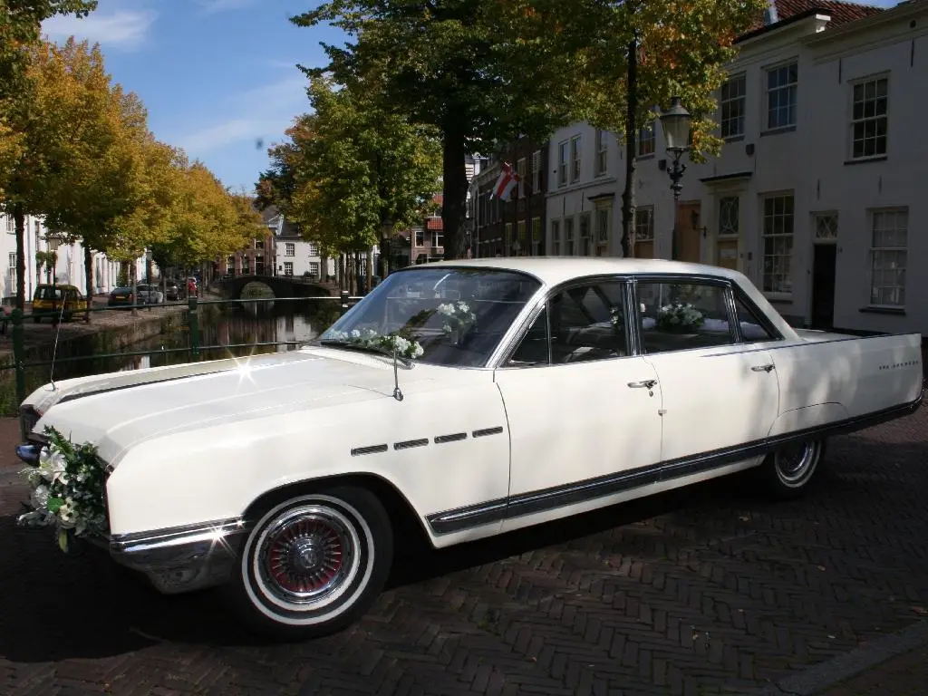 Buick Electra 225