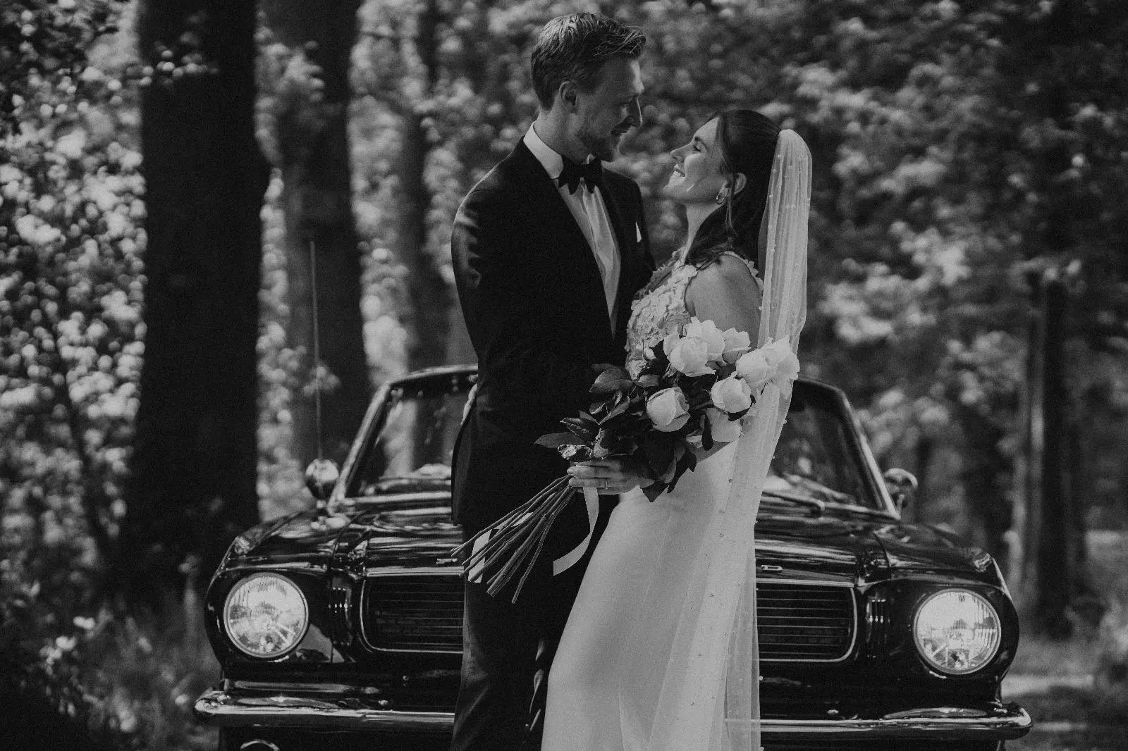 Ford Mustang Zwart Cabrio